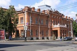 Le théâtre d'opéra et de ballet Le théâtre d'opéra et de ballet
